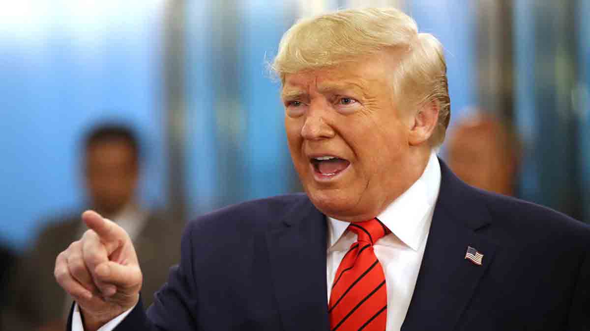 Trump flas acıklama