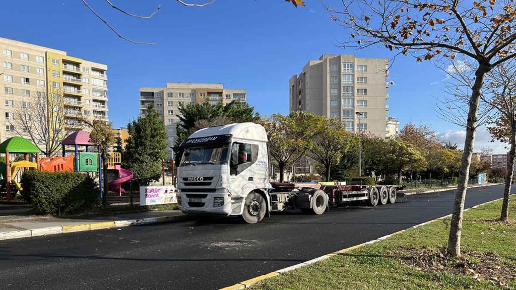 Beylikdüzü Mahalle Aralari Tir Pari Oldu