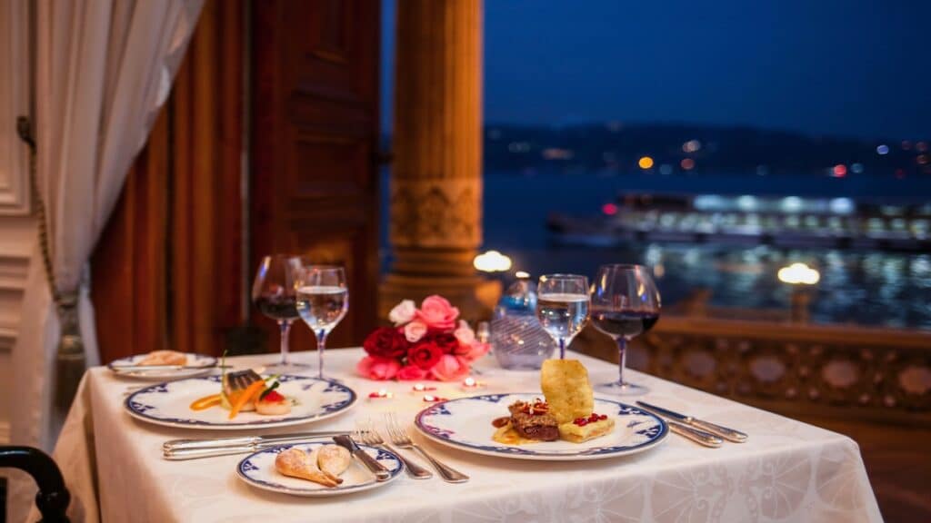 1642588678 Ciragan Palace Kempinski Sevgililer Gunu Ozel Deneyimler 3